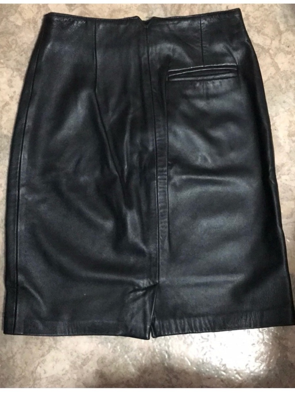 Lanna Black Genuine Leather Skirt - Picture 7 of 8